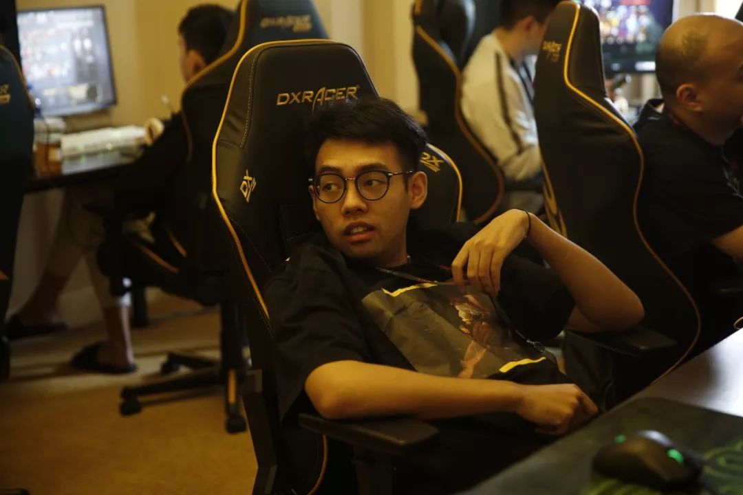 S14在伦敦画上句点，但LPL的体育化之路未停息