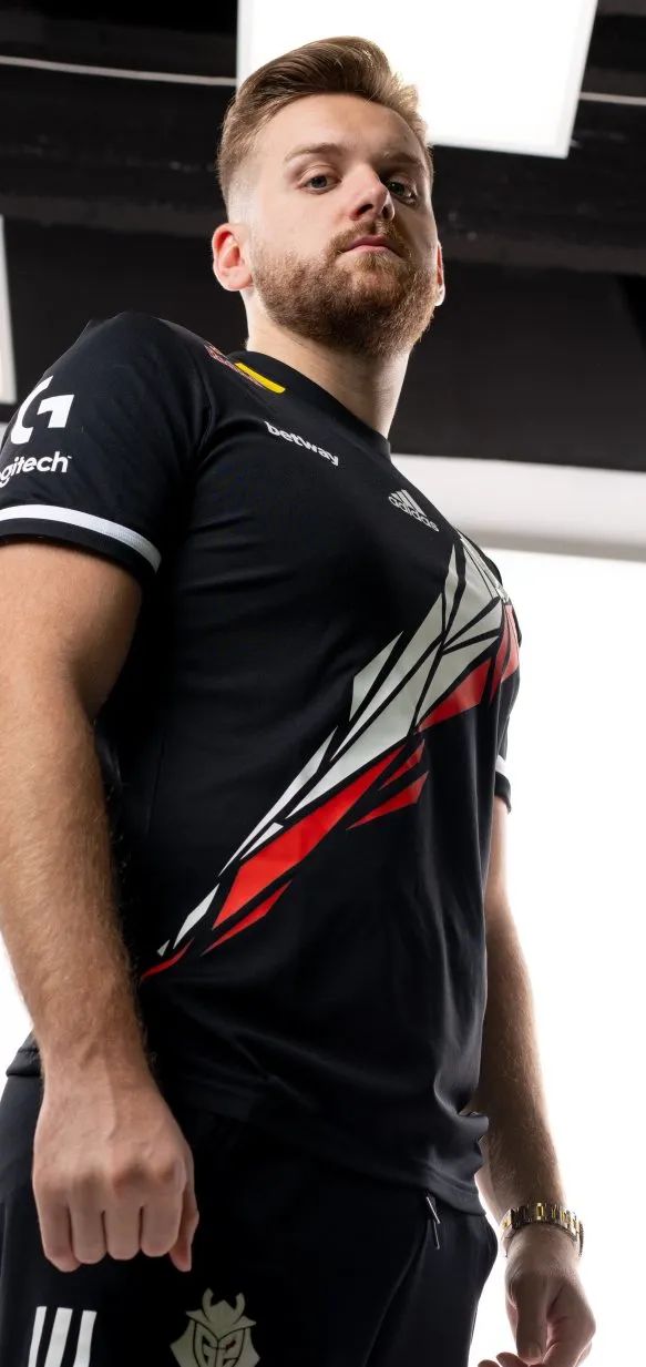 【赛前预告】王者荣耀冬季冠军杯，1月7日 重庆QGhappy vs 南京Hero久竞